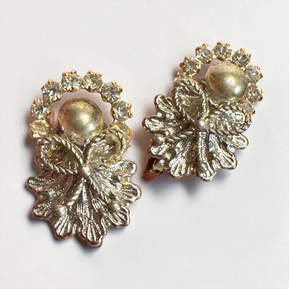 Vintage Pearl Rhinestone Floral Leaf‎ Angel Clip On Earrings Silver Tone